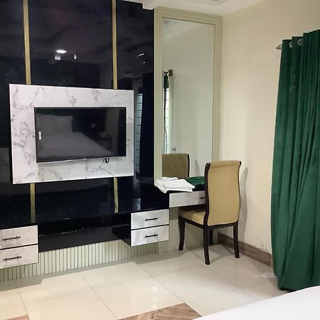 Rose Valet Guest House اسلام اباد المظهر الخارجي الصورة