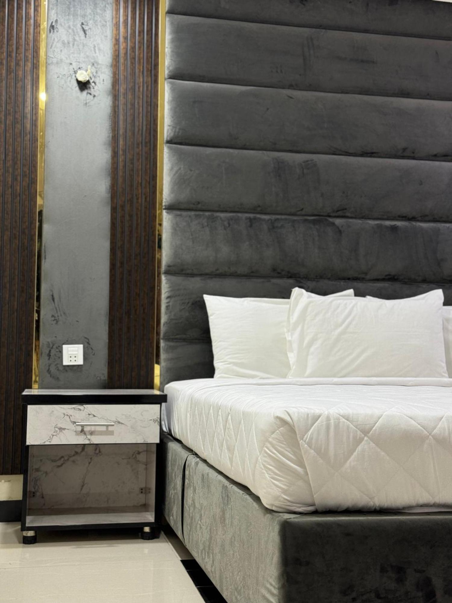 Rose Valet Guest House اسلام اباد المظهر الخارجي الصورة