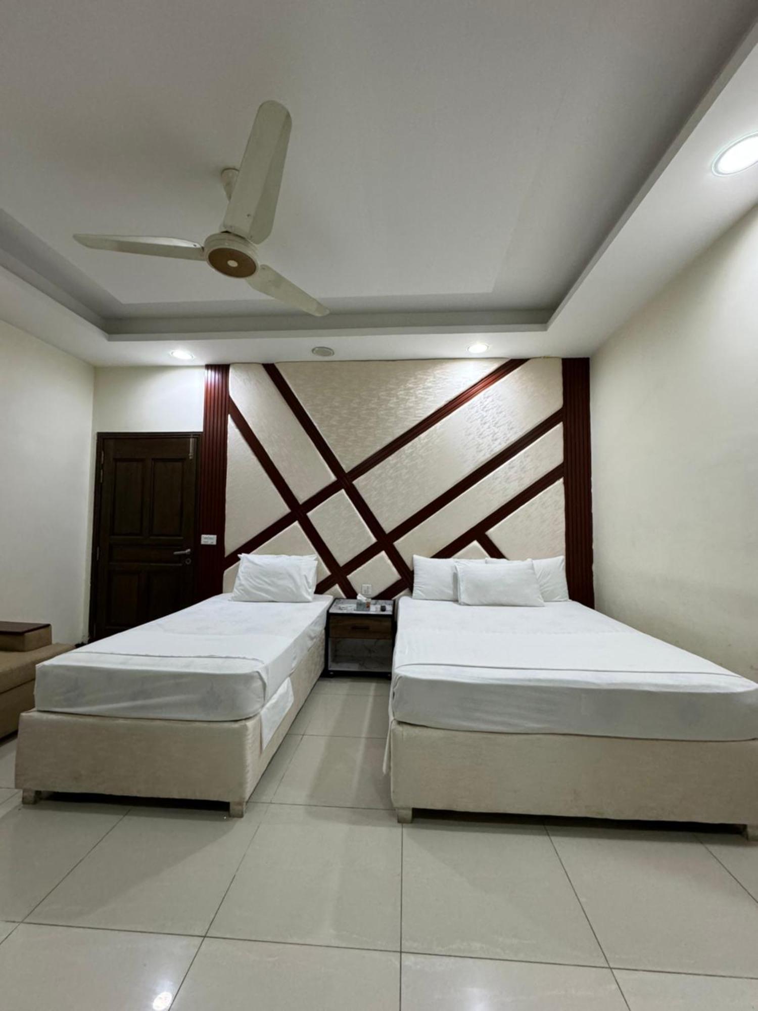 Rose Valet Guest House اسلام اباد المظهر الخارجي الصورة