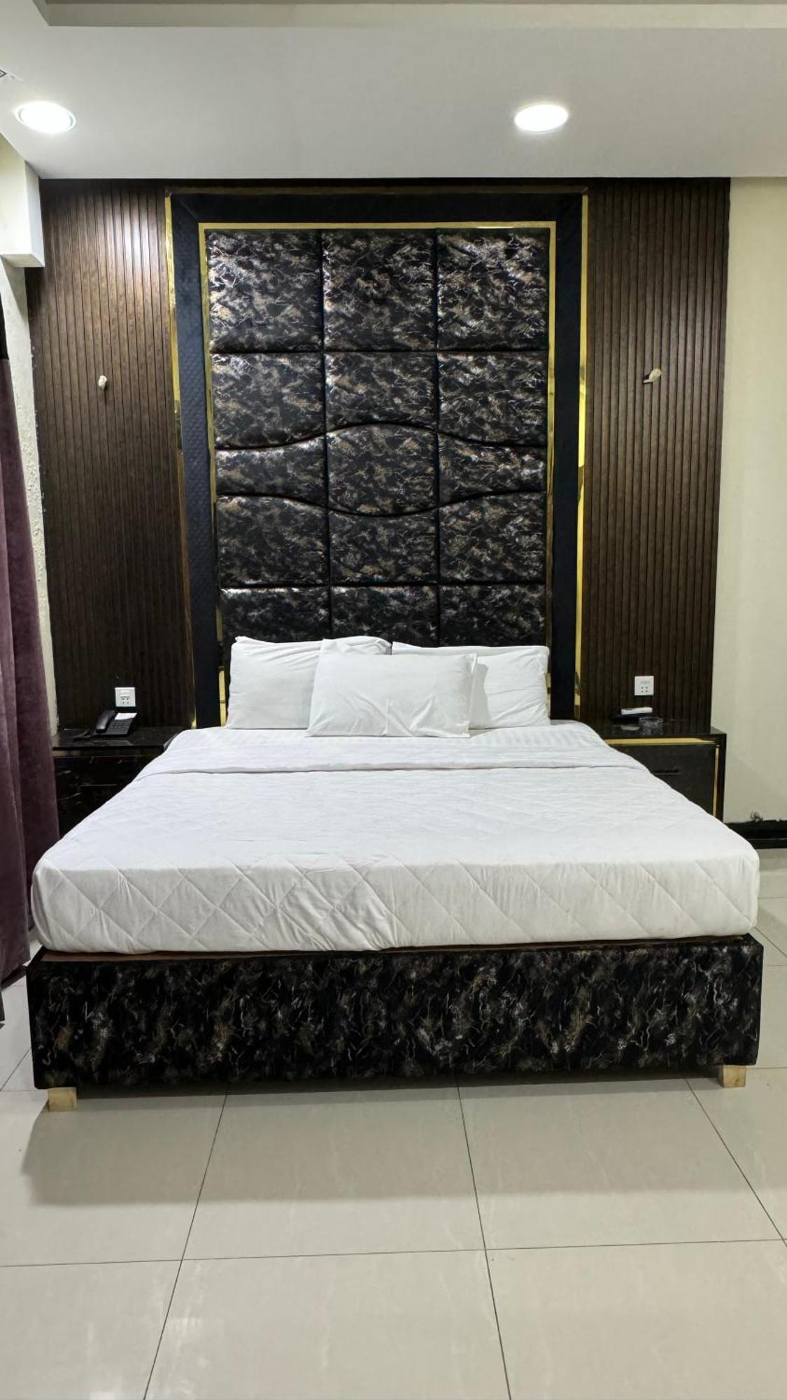 Rose Valet Guest House اسلام اباد المظهر الخارجي الصورة